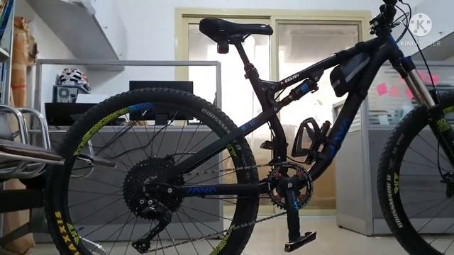 brand x ascend 2 dropper seatpost on my Java Furia смотреть онлайн