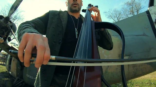 CELLO vs GUITAR - Seven Nation Army [OFFICIAL VIDEO] смотреть онлайн