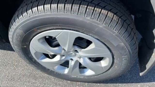 Used 2019 Toyota RAV4 Bowling Green Toledo, OH #TT23090A смотреть онлайн