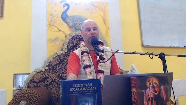 Воскресная лекция о Карттике, Дамодара лиле, Дамодараштаке - ЕМ Бхакти Пурушоттама пр. - 29.10.2023 смотреть онлайн