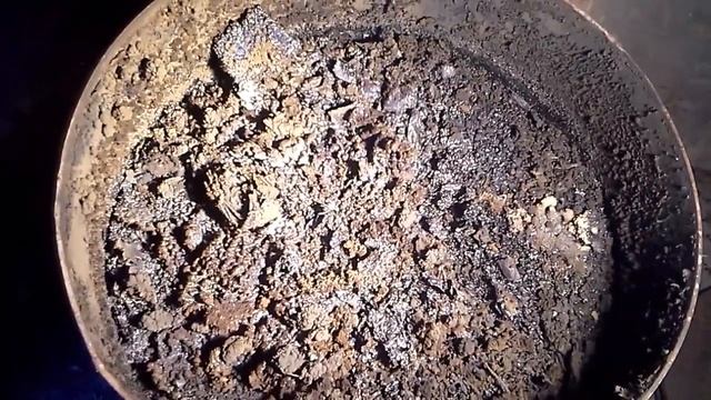 Очистка печки на отработке после топки 100 литрами масла. смотреть онлайн