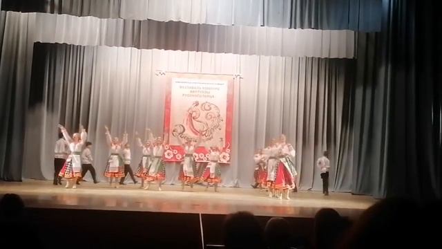 "Порушка". Образцовый самодеятельный коллектив ансамбль танца "Я танцую" смотреть онлайн