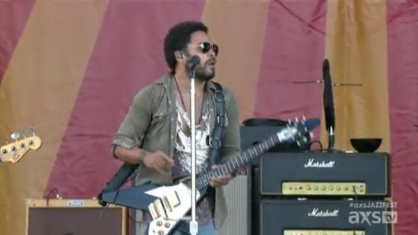 Lenny Kravitz - "Are You Gonna Go My Way" (Live 2015)