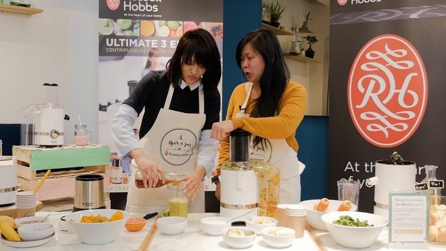 Jeu Ultimate 3en1 : Vidéo de Yellow Sweets et Lilou et l'heure du thé смотреть онлайн