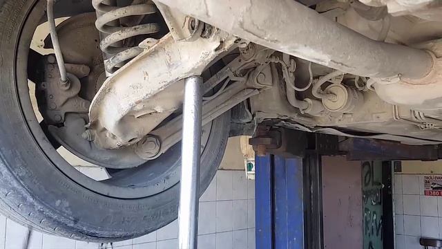 Замена Задних Проставок Пружин на Мерседесе W210. смотреть онлайн