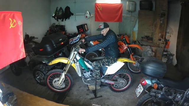 Ремонт КПП ,сборка двигателя, часть 3, запуск после кап. ремонта Suzuki RMZ 250 смотреть онлайн