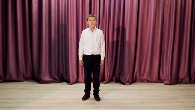 Пакальнис Максим "Волшебное слово" (С.Михалков) смотреть онлайн