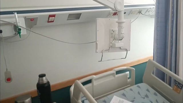 Меня положили в медицинский центр Ихилов в Тель-Авиве. 7 апреля 2023 года. Я ослеп на правый глаз. смотреть онлайн