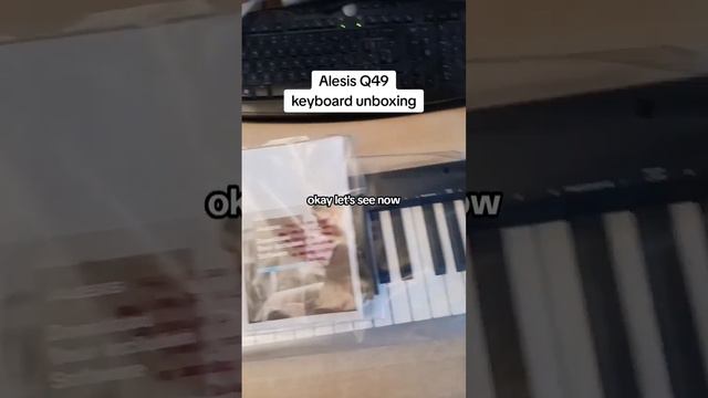 UNBOXING VIDEO. Alesis Q49 Keyboard. A one-handed effort of shockingly poor dexterity. First Look. смотреть онлайн