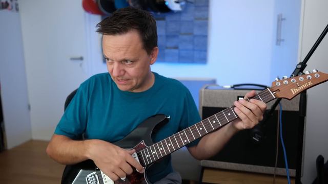 Die david-gilmour-artigste Gitarre von Ibanez смотреть онлайн