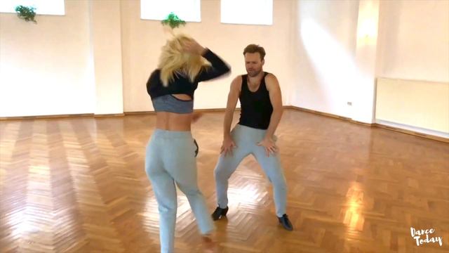 Vadim Garbuzov - Kathrin Menzinger | "The greatest show" | WDSF Showdance смотреть онлайн