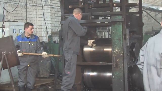 Лопаты из рельсовой стали, процесс производства. смотреть онлайн