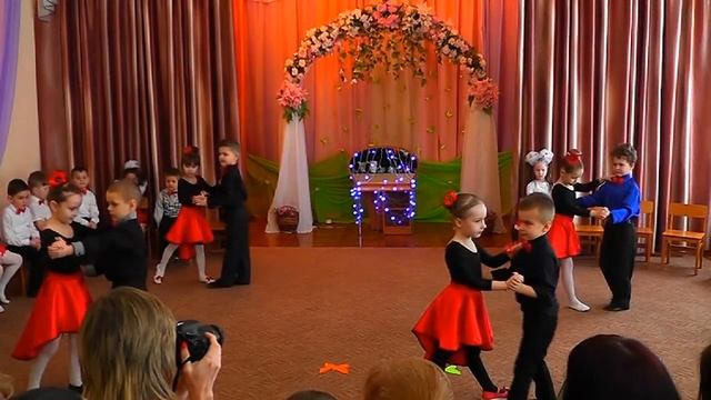 TANGO DANCE| Kids☆Дети танцуют ТАНГО смотреть онлайн