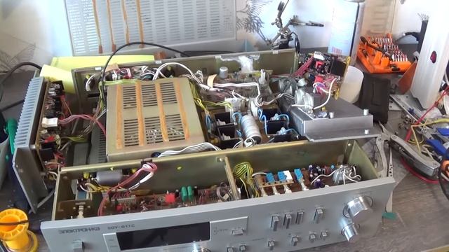 Электроника 50У-017С захрипел спустя год смотреть онлайн
