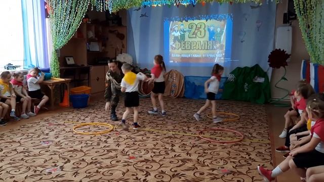 "День Защитника Отечества". Музыкально - спортивный праздник в средней группе № 6 смотреть онлайн