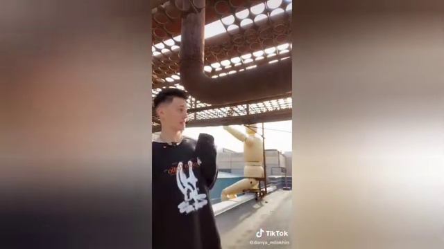 Даня Милохин. Милые и немного смешные видео одновременно 🦄🎥🍋 смотреть онлайн