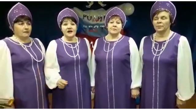 Вокальная группа "Рябинушка" - Дай Бог мира и счастья смотреть онлайн