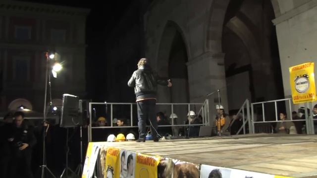 Beppe Grillo - Movimento 5 Stelle Piacenza 1/3 смотреть онлайн