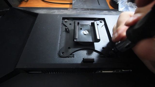 Kogan Dual Monitor Mount MK2 Unboxing & Setup смотреть онлайн