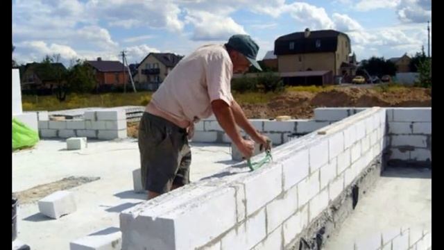 Бригада строителей ищет работу любой сложностиАдрес: Владимирская область, Александров смотреть онлайн