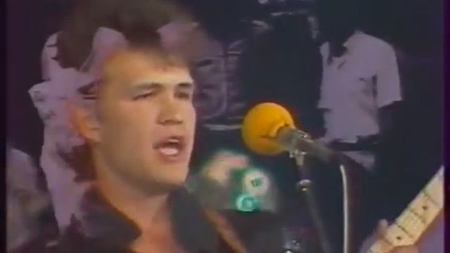 Хорус Кривые человечки смотреть онлайн