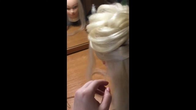 Обучающие видео . Воздушная причёска из рёбрышек смотреть онлайн