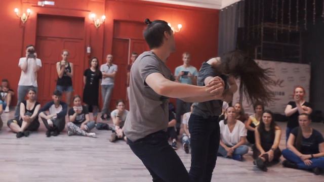 ZRF2020 Ivan Bubnov & Evgenia Stetcenko #Zouk demo #RunningUpThatHill смотреть онлайн
