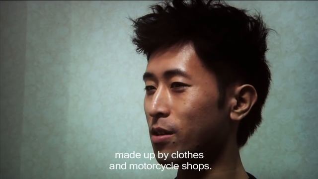 Кафе Рейсеры в Японии | RealMetall смотреть онлайн