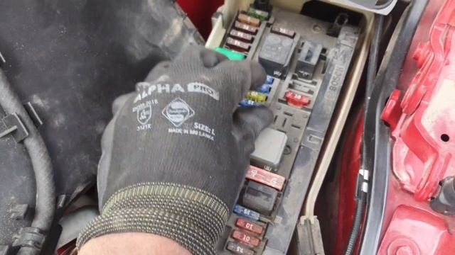 MERCEDES BENZ NO CRANK NO START EASY SOLUTION . смотреть онлайн