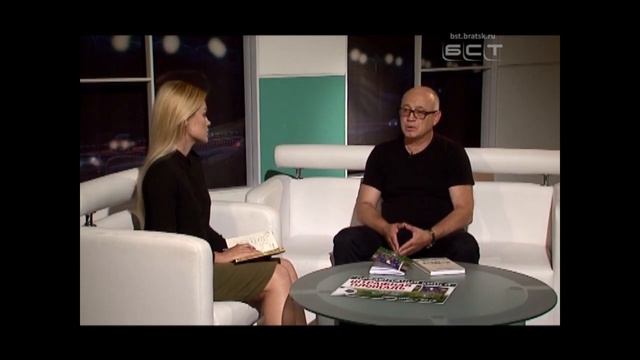 Штрафная площадь История братского футбола вошла в книгу Павла Кушкина смотреть онлайн