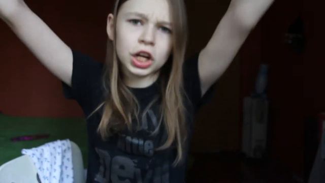 TMI TAG:Слишком много тупых вопросов смотреть онлайн