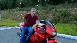 Обзор Suzuki RF 900 R