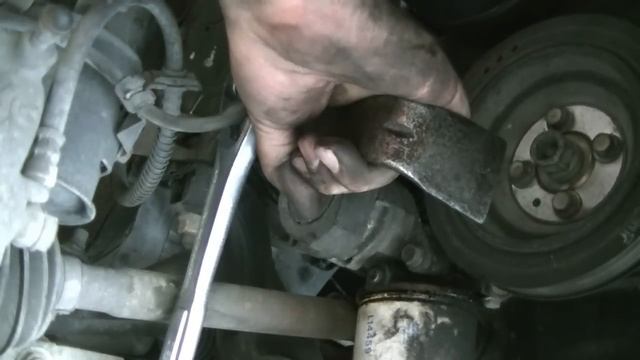 How to Remove and Replace the Serpentine Belt and Tensioner - Mitsubishi 2.4L SOHC Engine смотреть онлайн