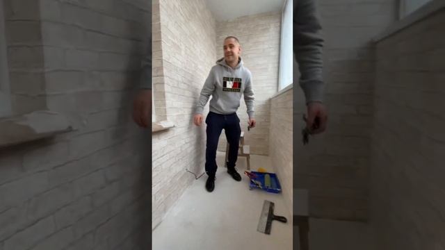 Самый дешёвый балкон лофт?#shorts #бытьбоссом смотреть онлайн