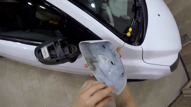 Как снять наружный пластик зеркала заднего вида Ford Focus 2007-2019 год