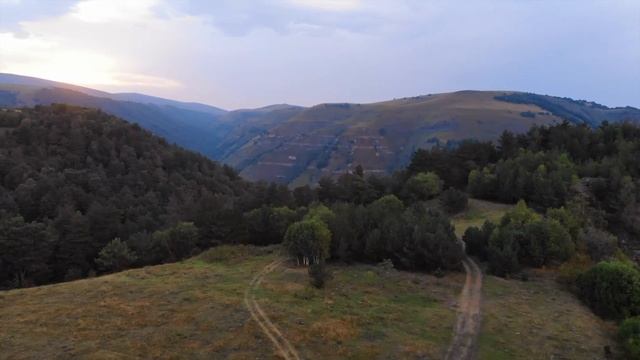 ДОМБАЙ. Плато Буруш-Сырты. 2020 г. смотреть онлайн