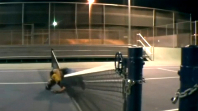 Ну всё, чувак допрыгался смотреть онлайн