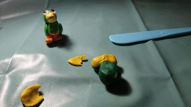 Лепим героев из сказки Лягушка путешественница/We sculpt heroes from the fairy tale The Frog travel смотреть онлайн