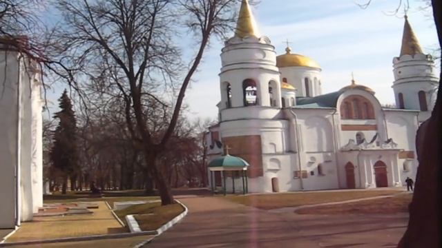 В КАКОЙ ГОРОД ПЕРЕВЁЗ МАТЬ САМВЕЛ АДАМЯН