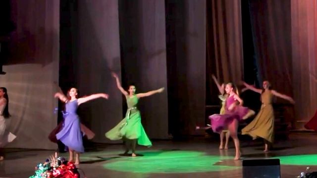Dance Ensemble Yunost/Ансамбль танца Юность смотреть онлайн
