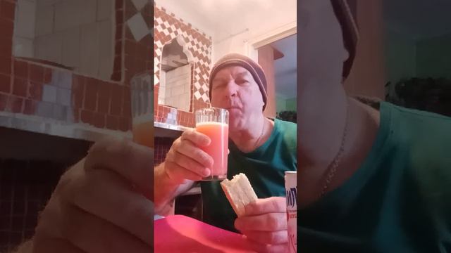 На обзор напиток безалкогольный газированный "Милкис" клубника из магазина фикс прайс смотреть онлайн