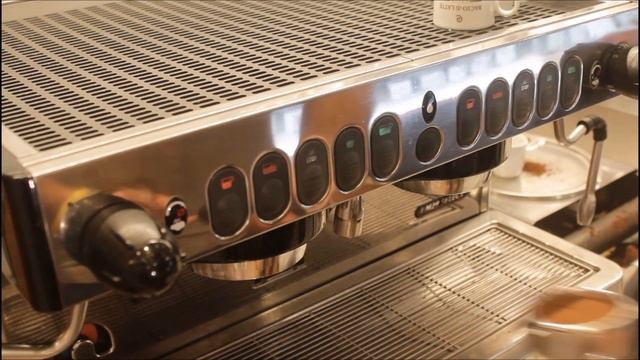 La Cimbali M28 / M29 Select - Selectron: Programação De Doses.