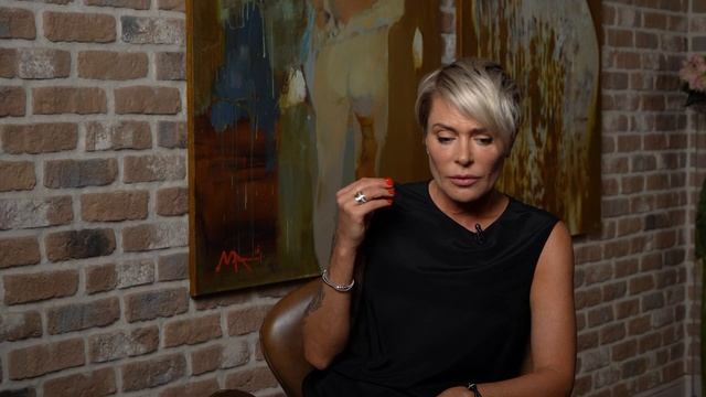 Как наладить отношения с мамой? | Анна Видуецкая смотреть онлайн