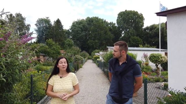 ЖИЗНЬ в "ЗАГНИВАЮЩЕЙ" ГЕРМАНИИ: Работа и Зарплата | Мигранты и Преступность | Переезд в Германию смотреть онлайн