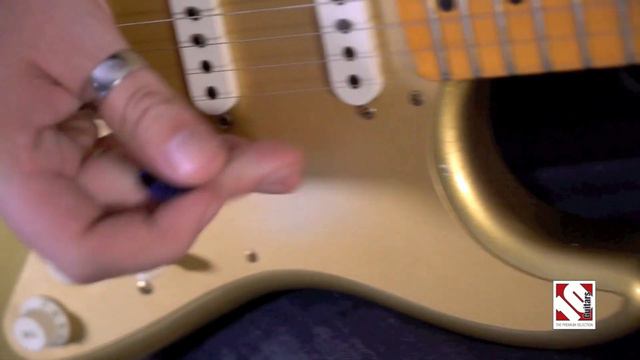 Fender 1956 Stratocaster Relic 50th Anniversary (2004) смотреть онлайн