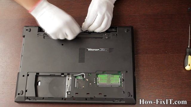 Dell Inspiron 15 - 3541, 3542, 3543 Disassembly, Fan Cleaning And Thermal Paste Replacement