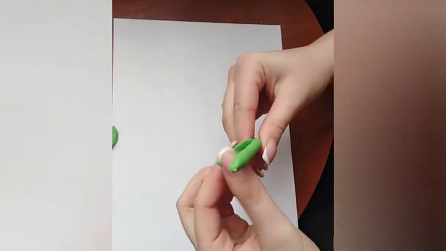 Ліплення на тему :"Кульбаба" смотреть онлайн