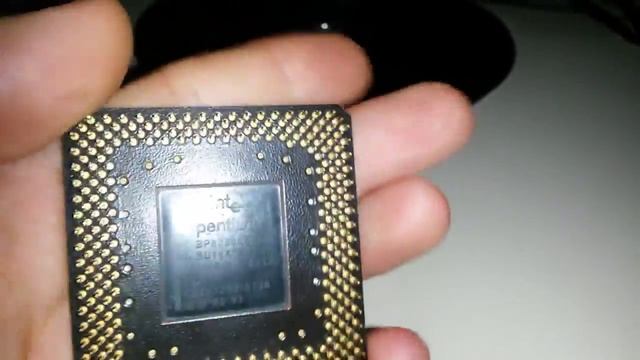 İntel Pentium İ200 Processor with MMX™ Technology смотреть онлайн