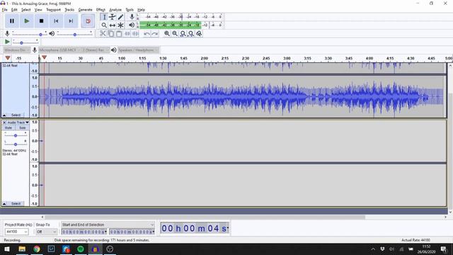 Recording into Audacity using a backing track and a USB microphone. смотреть онлайн