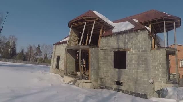 Дом развалился. Строим без проекта. Жесть. смотреть онлайн